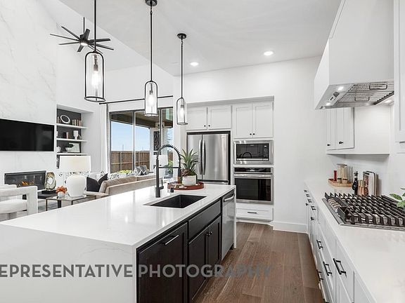 7th image of this home