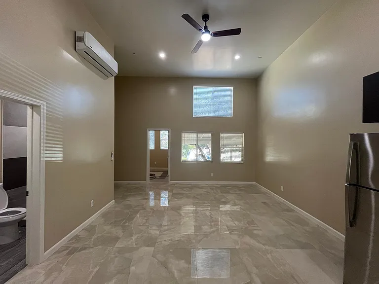 2739 Eltinge Dr — Photo 7