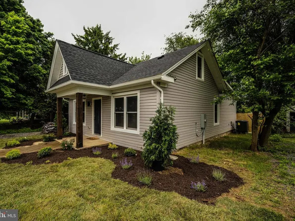 517 Armour Dl, Winchester, VA 22601