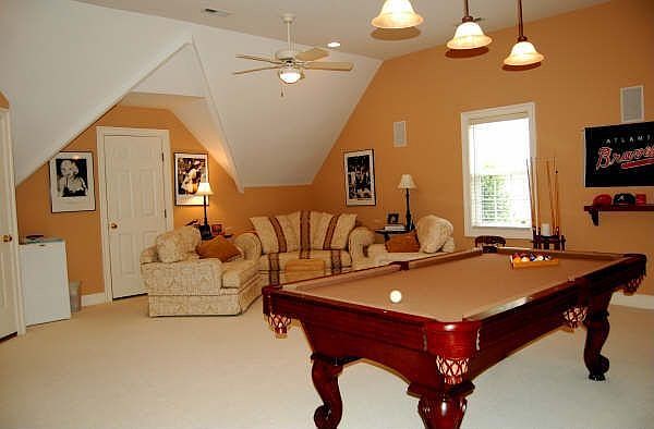 Media / Billiard Room