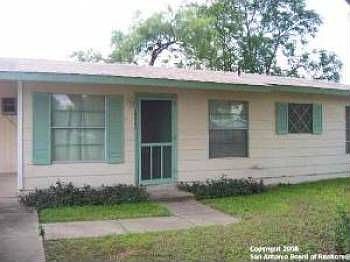 1st image of 6806 Amberwood Dr