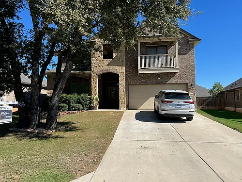 5561 Othello Dr Photo 1