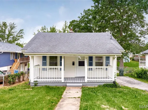 2321 Dawes Pl, Saint Louis, MO 63114