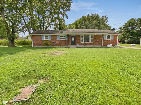 361 Dawn Dr, Cedar Hill, TN 37032