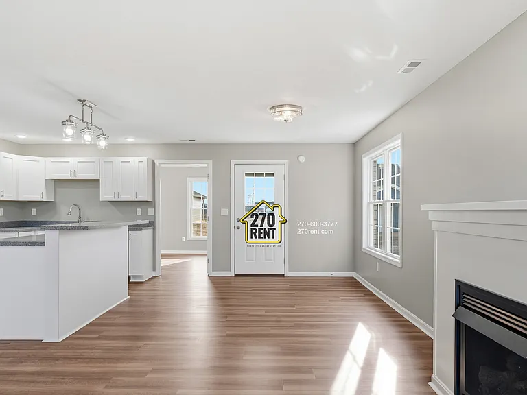 15 Paislynne Ct — Photo 10