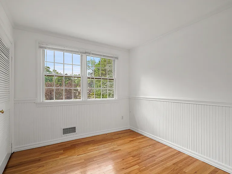 141 Idlewood Dr — Photo 24