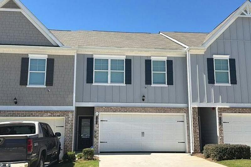 1st image of 11677 Mendenhall Ct