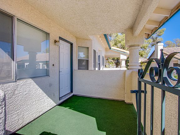 3rd image of 1333 Cinder Rock Dr Unit 202