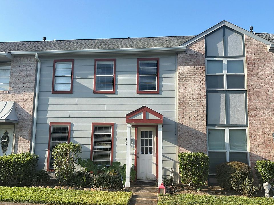 1st image of 4205 Young St