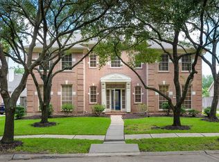 7327 Summer Trail Dr, Sugar Land, TX 77479