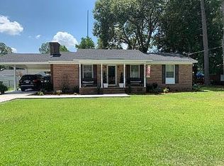 1220 E Cleveland St, Dillon, SC 29536