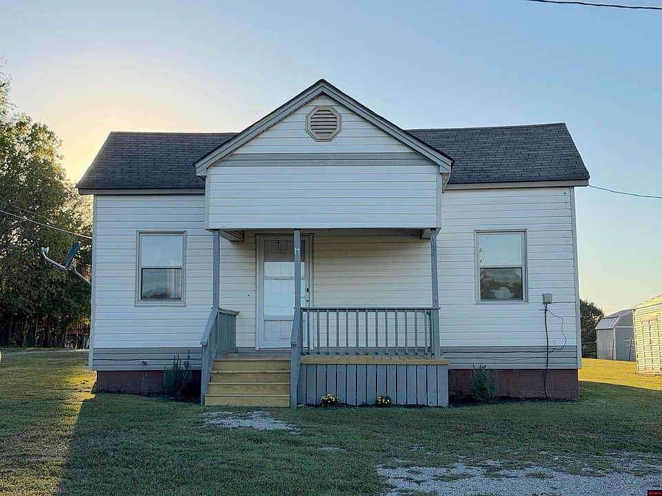 1st image of 17 Davlit Ln