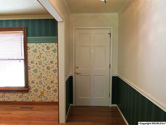 4th image of 6127 Rickwood Dr NW