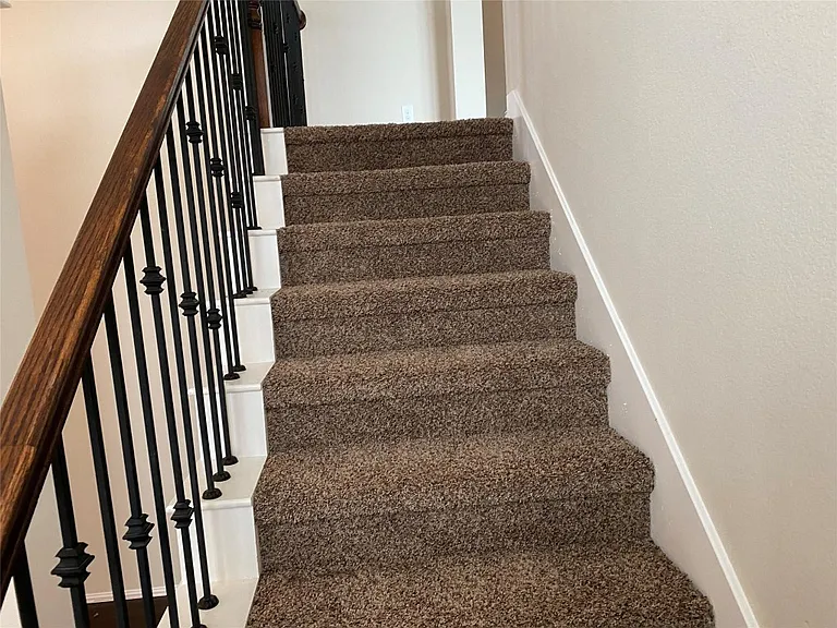 1512 Cockatiel Dr — Photo 6