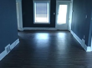 1420 E 221st St #Up, Euclid, OH 44117