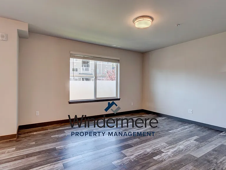 1651 SW Mulberry Pl #E202 — Photo 6