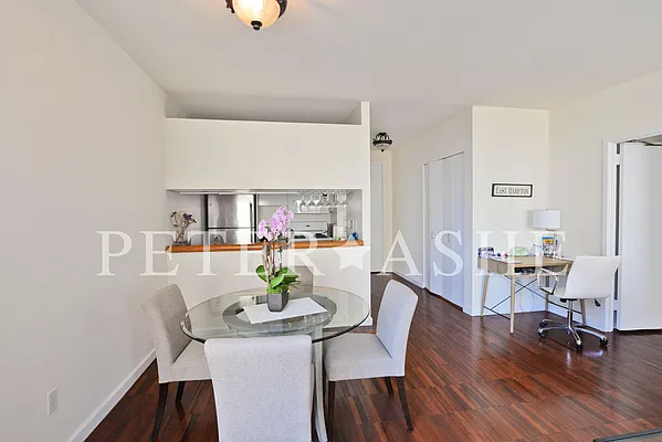 Rented by Peter Ashe | media 2