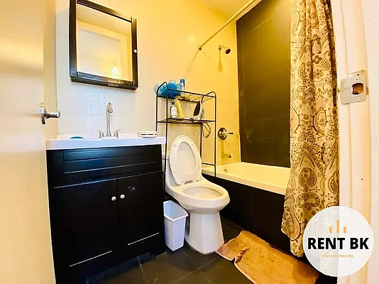 Rented by RENTBK LLC | media 8