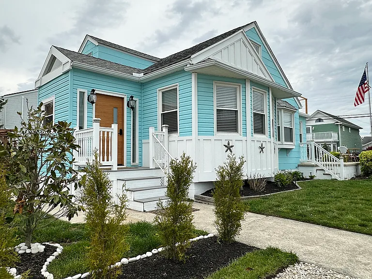 400 N Oxford Ave — Photo 22