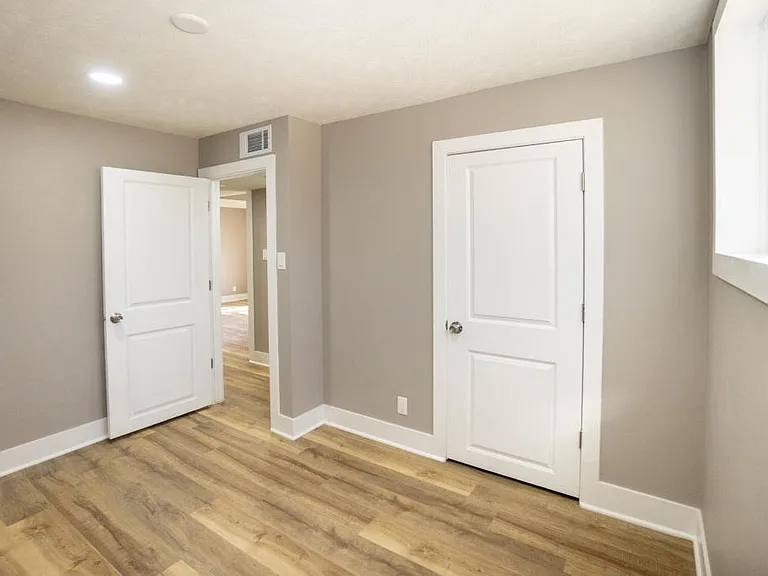 105 Lawre Cir #1 — Photo 16