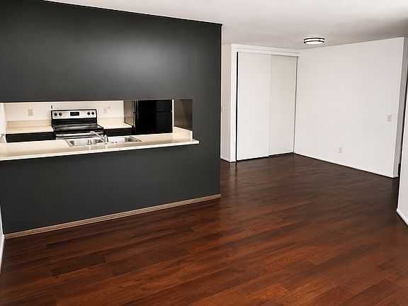 4th image of 3505 Angelucci St Unit 2H