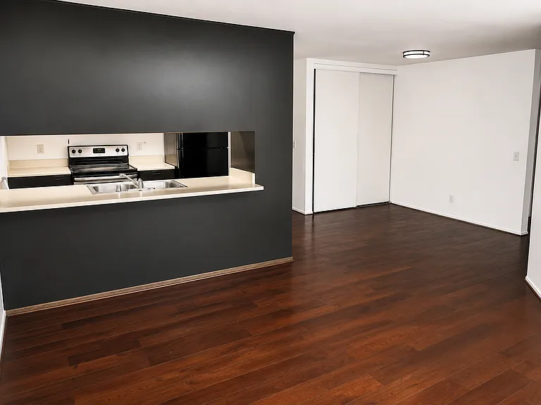 3505 Angelucci St #2H — Photo 4