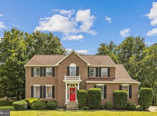 2404 Berry Thicket Ct, Waldorf, MD 20603