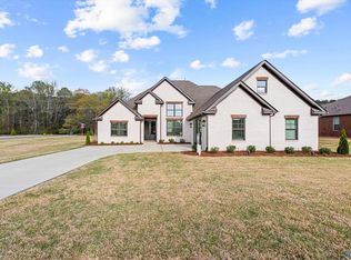 17592 Carillon Dr, Athens, AL 35611