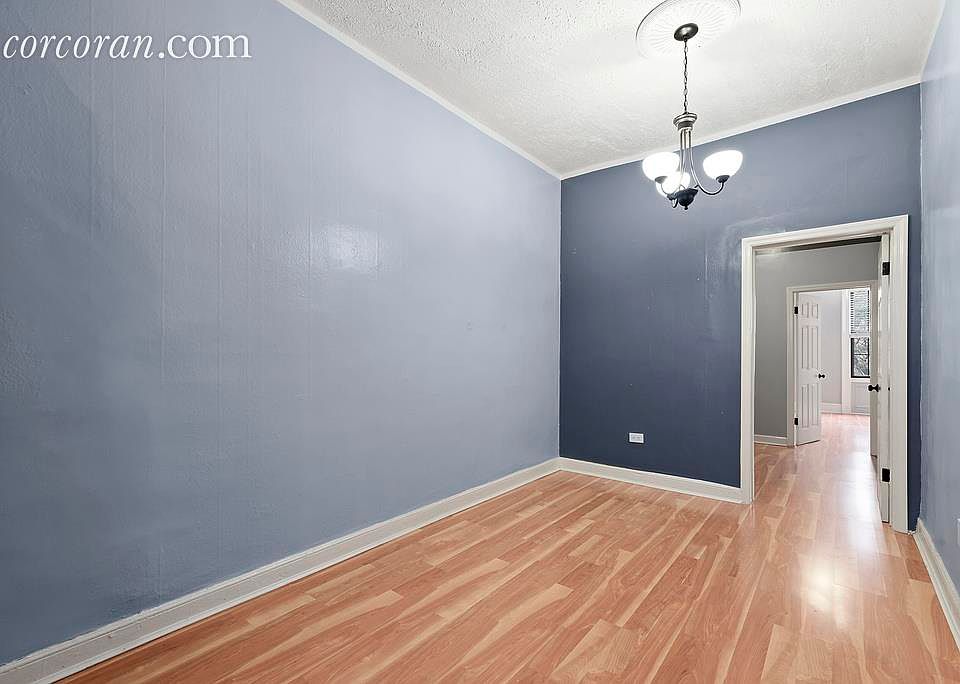 2nd image of 1371 Greene Ave APT 2R