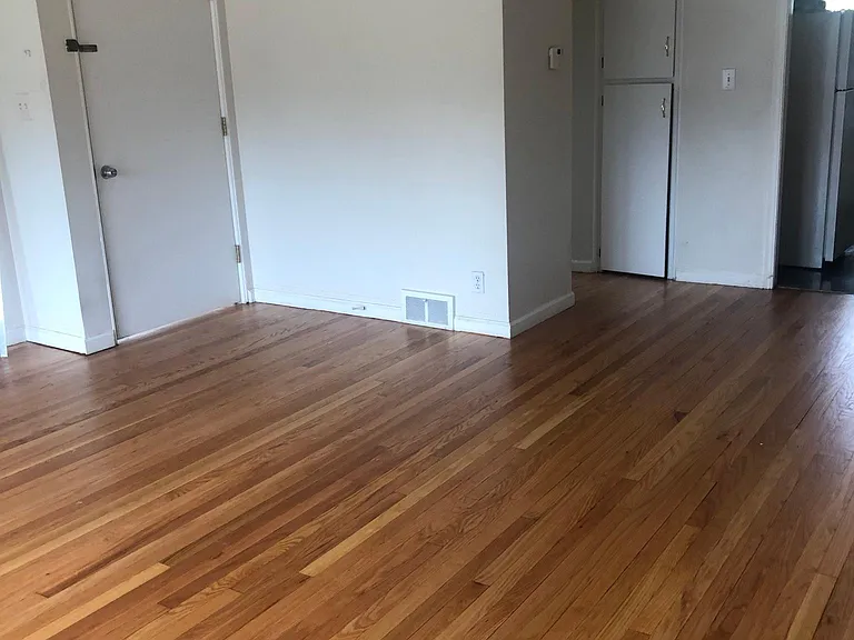 824 W 4th St #824 — Photo 7