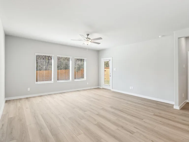 18075 Martin Pines Dr — Photo 13