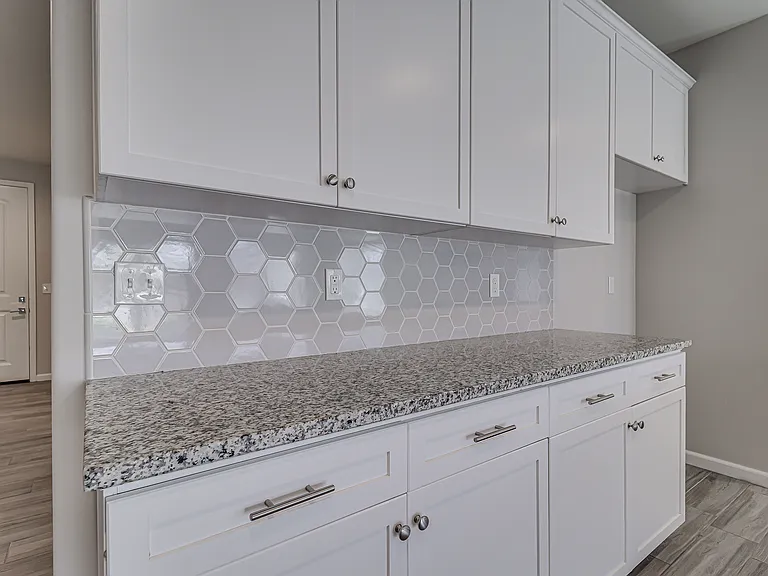 8400 Jean Anne St — Photo 15
