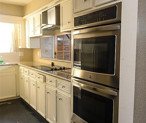 5th image of 11915 Gatlinburg Dr
