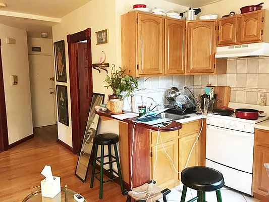 Rented by Ulas Real Estates Inc | media 25