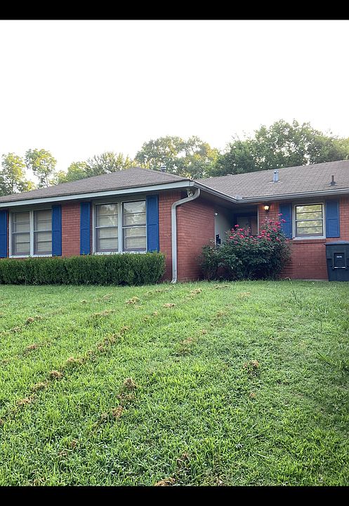 1st image of 2927 W Cavett Dr