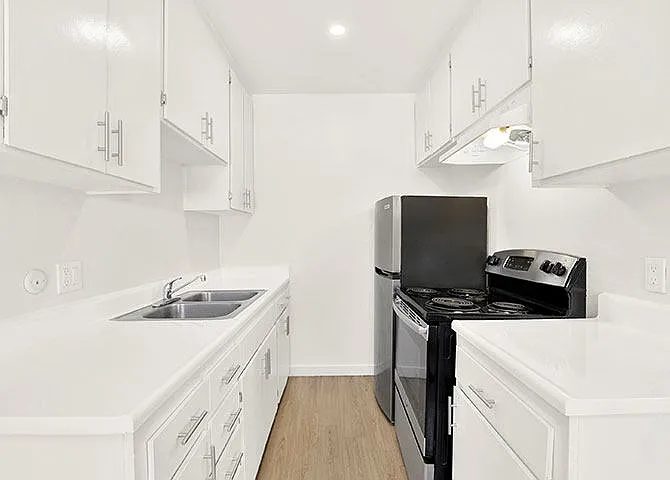 930 S Bonnie Brae St — Photo 17
