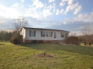 1190 The Spangler Rd, New Oxford, PA 17350