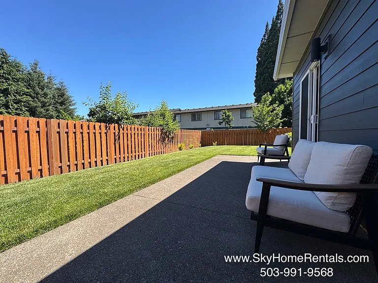3930 Horner Ln N — Photo 17
