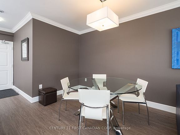 2nd image of 544 Talbot St #904