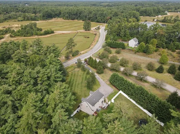 48 Wareham St, Carver, MA 02330