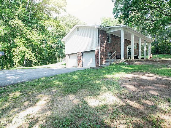 2nd image of 238 Walnut Grove Rd