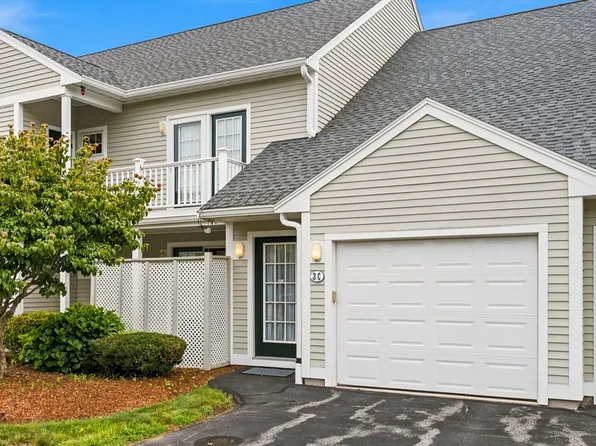 3-3C Masi Meadow Ln #C, Middleton, MA 01949
