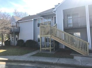 14B Inlandview Dr, Hampton, VA 23669