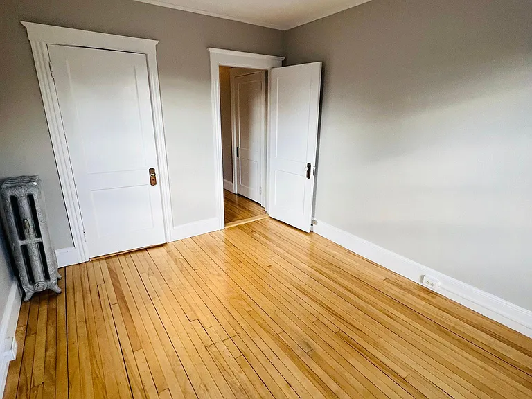 525 Brighton Ave — Photo 12