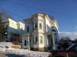 31 McDonnell St, Amsterdam, NY 12010