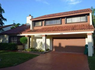 8943 SW 150 Court Cir E, Miami, FL 33196