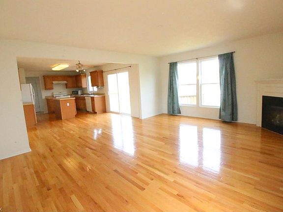 5th image of 4783 Somerset Dr