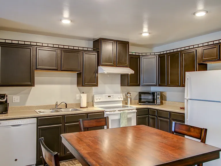 Northwind Apartment Homes — Photo 4