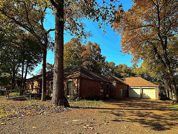 2nd image of 2925 Juniper Dr