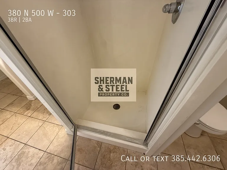 380 N 500 W #303 — Photo 29